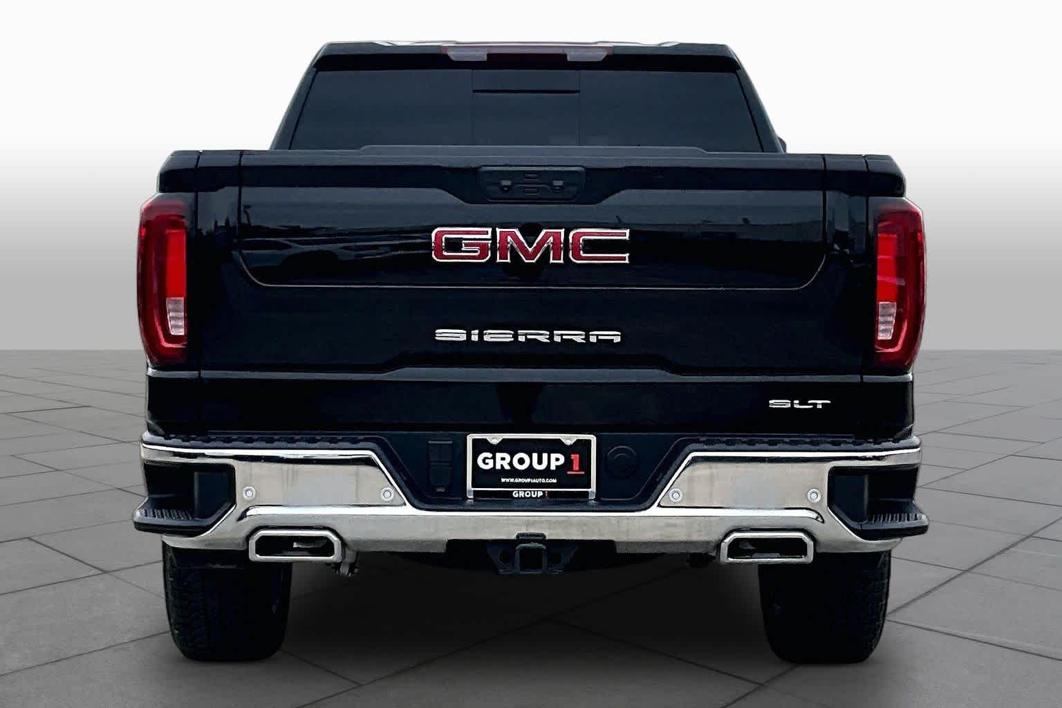 Used 2026 Onyx Black GMC SLT image 5