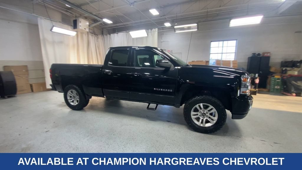 Used 2016 Chevrolet Silverado 1500 LT with VIN 1GCVKREHXGZ353662 for sale in Royal Oak, MI