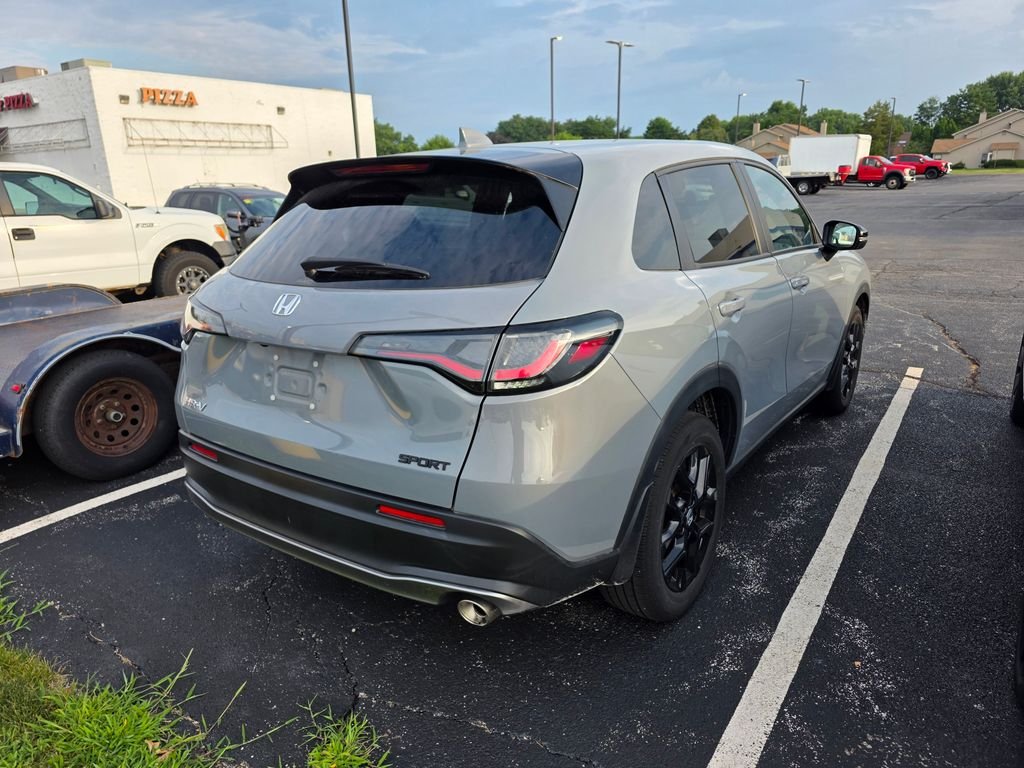 Used 2024 Urban Gray Honda Sport image 4
