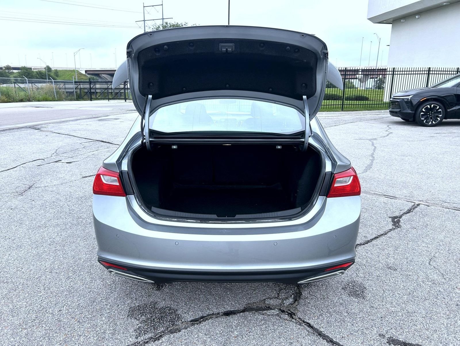 Used 2024 Gray Chevrolet RS image 21
