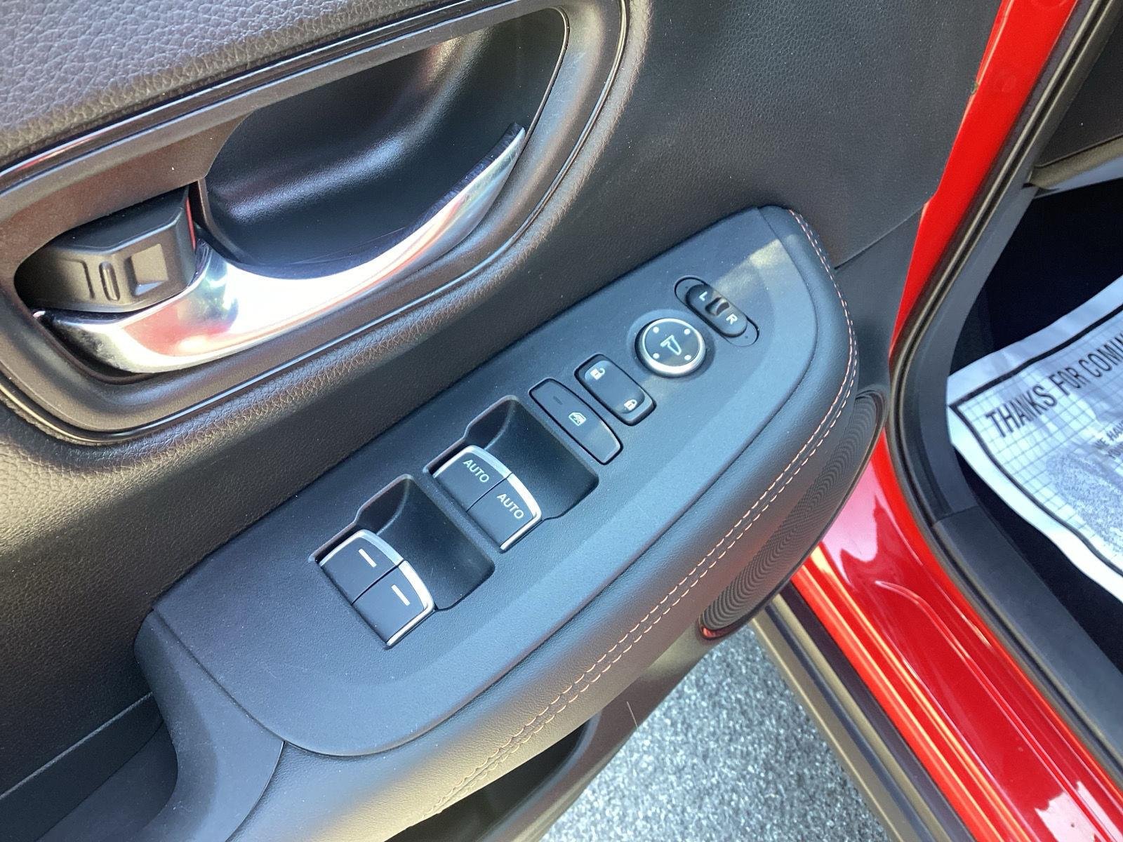 Used 2024 Milano Red Honda Sport image 11