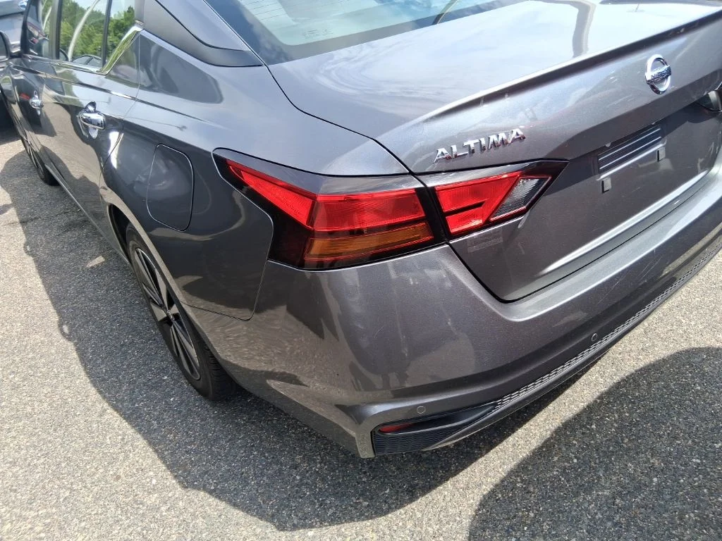 Used 2022 Gray Nissan 2.5 SV image 8