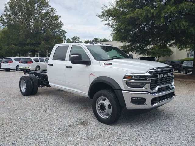 New 2026 Bright White Clearcoat RAM Tradesman image 7