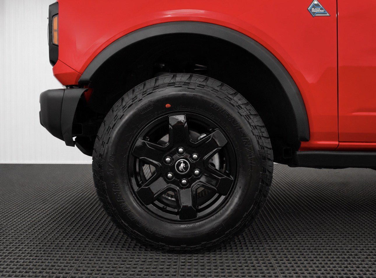 Used 2024 Race Red Ford Black Diamond image 9