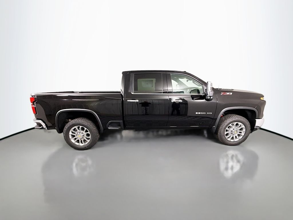 2025 Chevrolet Silverado 2500 HD LTZ - Photo 8