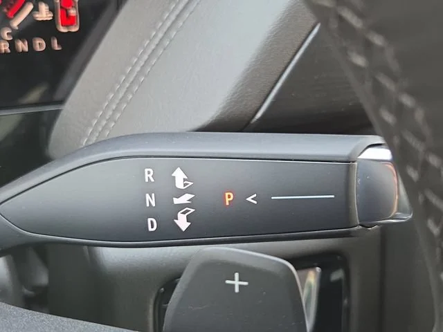 2026 GMC Yukon Denali - Photo 22