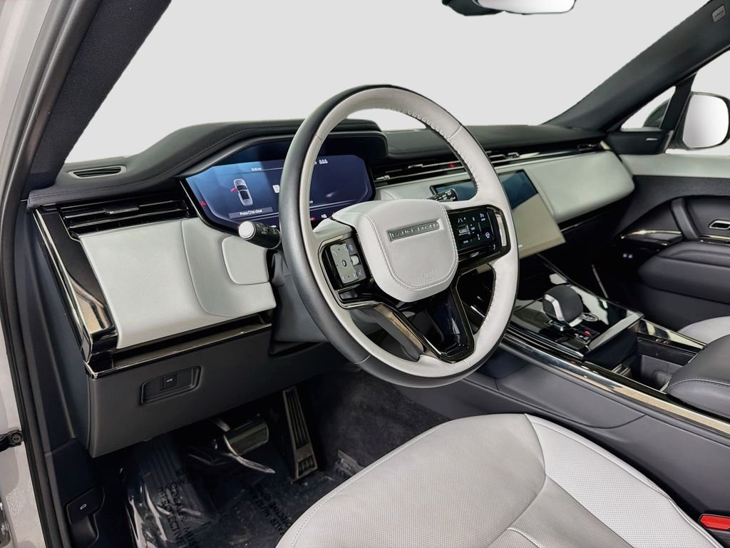 Certified Used 2024 Gray Land Rover Dynamic SE image 9