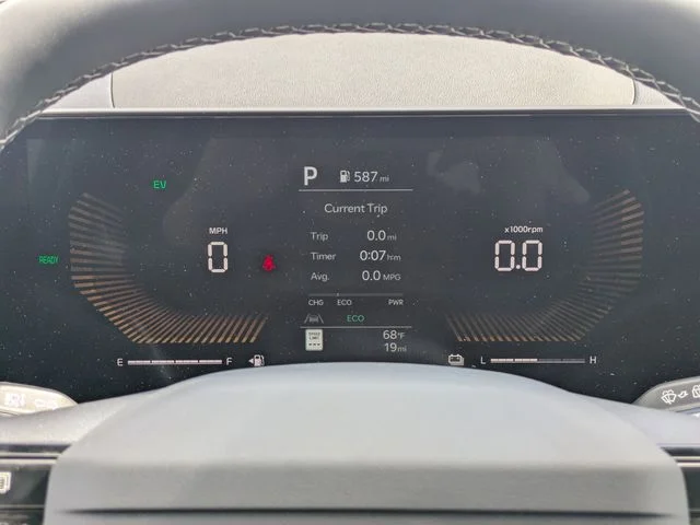 New 2026 Snow White Pearl Kia EX image 32