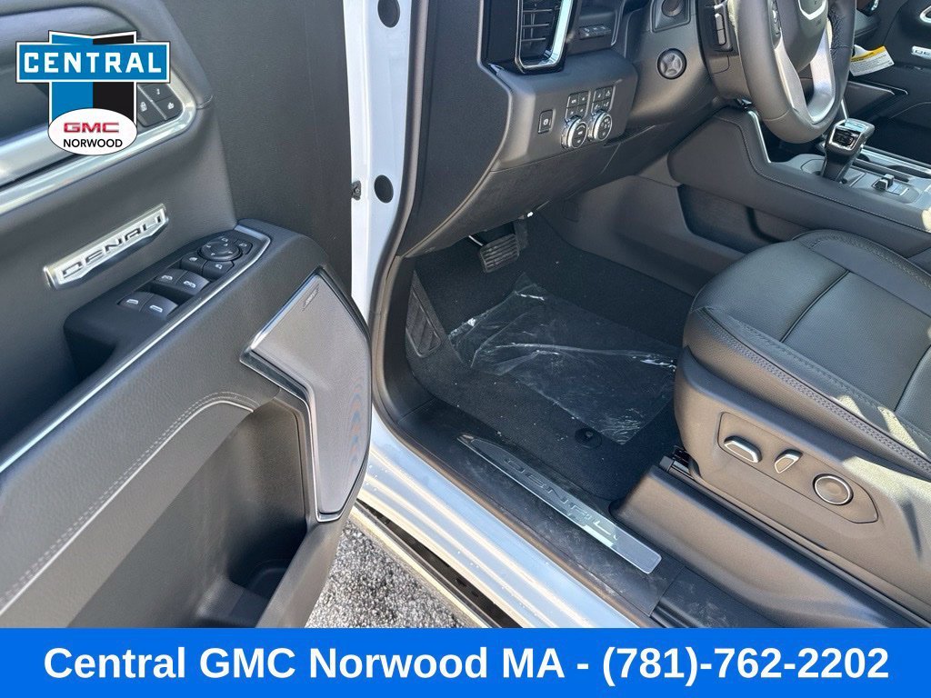 2026 GMC Sierra 1500 Denali - Photo 13