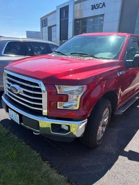 Used 2016 Red Ford XLT image 2
