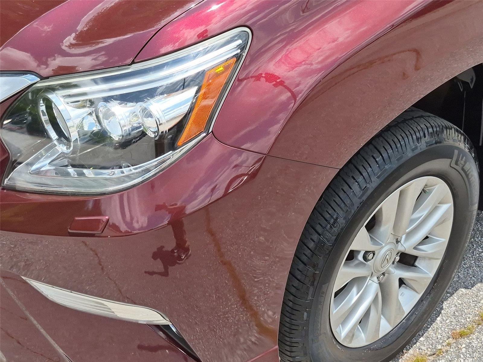 Used 2015 Claret Mica Lexus  image 9
