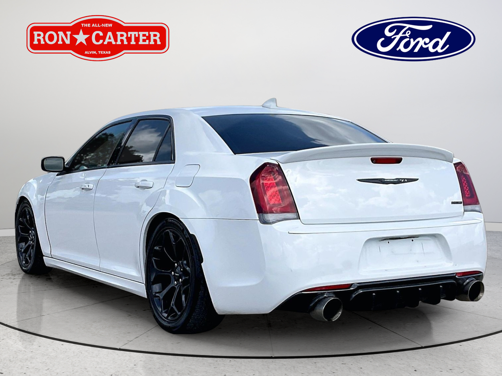 Used 2019 White Chrysler S image 4