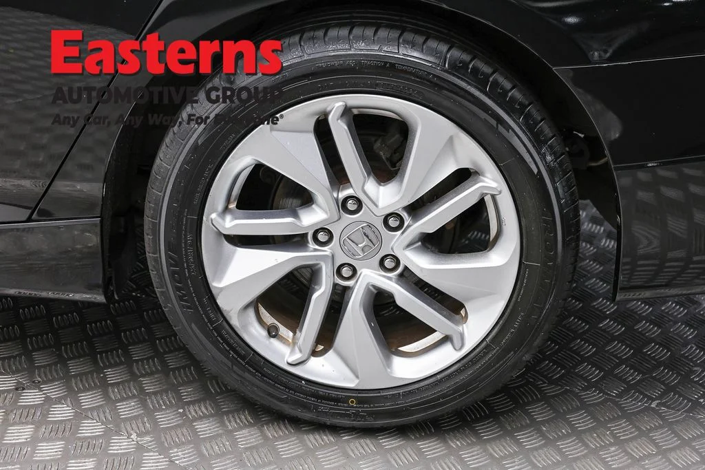 Used 2019 Gray Honda LX image 8