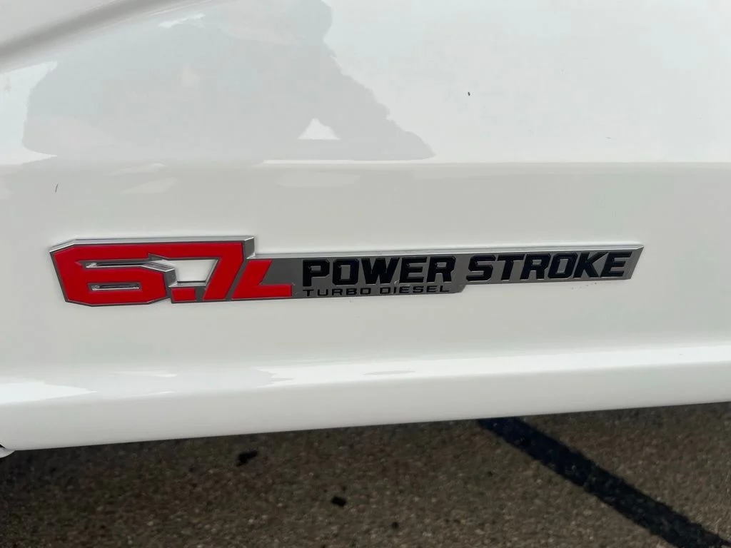 New 2026 Oxford White Ford F-250® XLT image 34