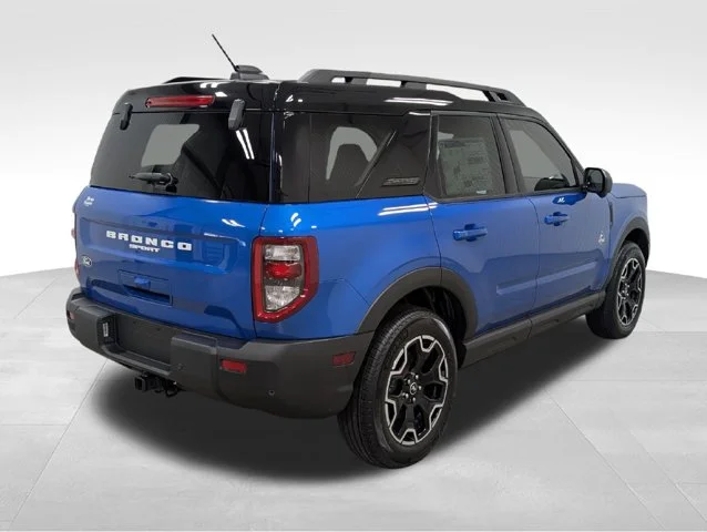New 2026 Velocity Blue Metallic Ford Outer Banks image 46