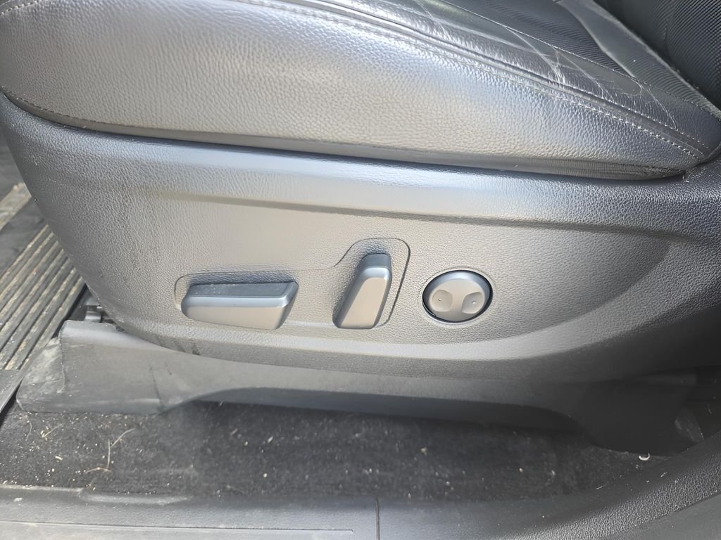 Used 2022 Steel Graphite Hyundai SEL image 13