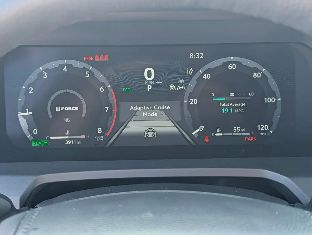 2026 Toyota Tacoma TRD Sport - Photo 18