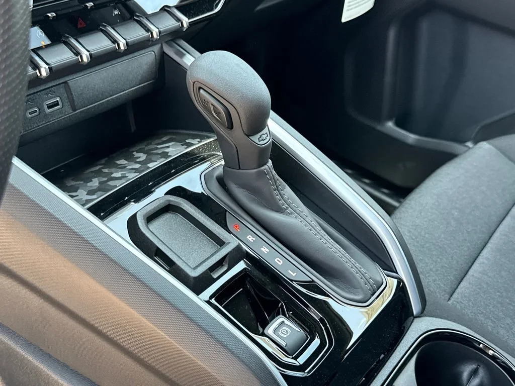 2026 Chevrolet Colorado Work Truck - Photo 16