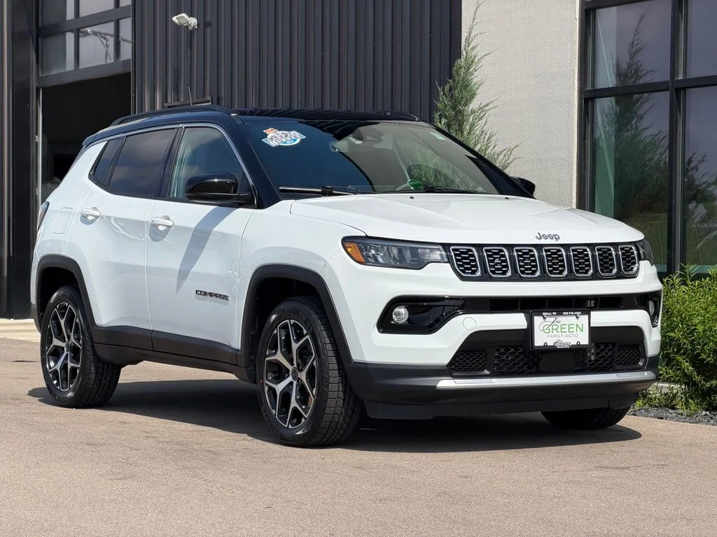 Used 2025 White Jeep Limited image 4