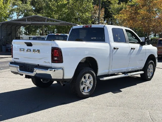 Used 2026 White Ram Big Horn image 4