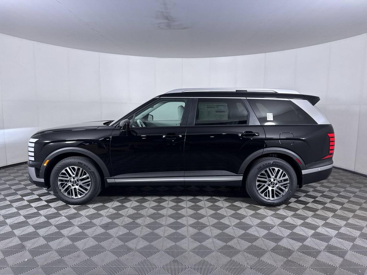 New 2026 Abyss Black Pearl Hyundai SEL Premium AWD image 8