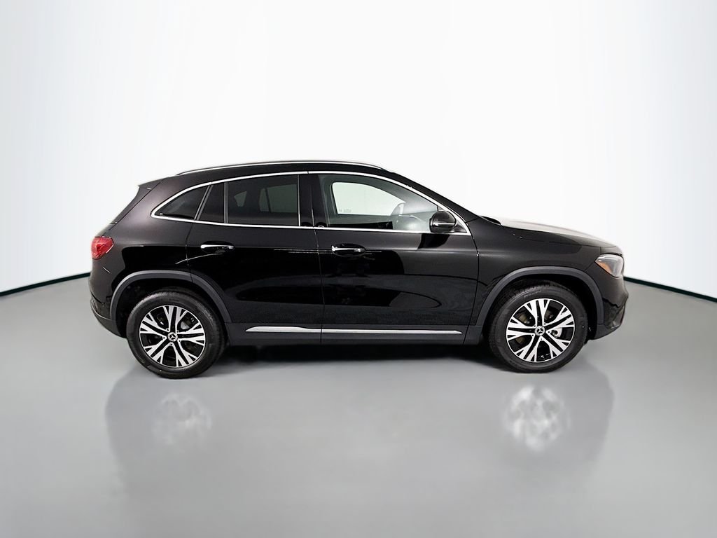 Used 2025 Black Mercedes-Benz GLA 250 image 8