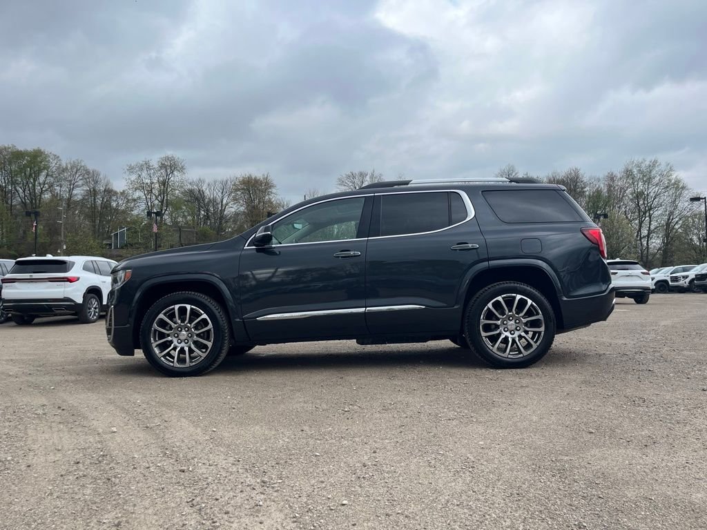 Used 2022 Hunter Green GMC Denali image 17