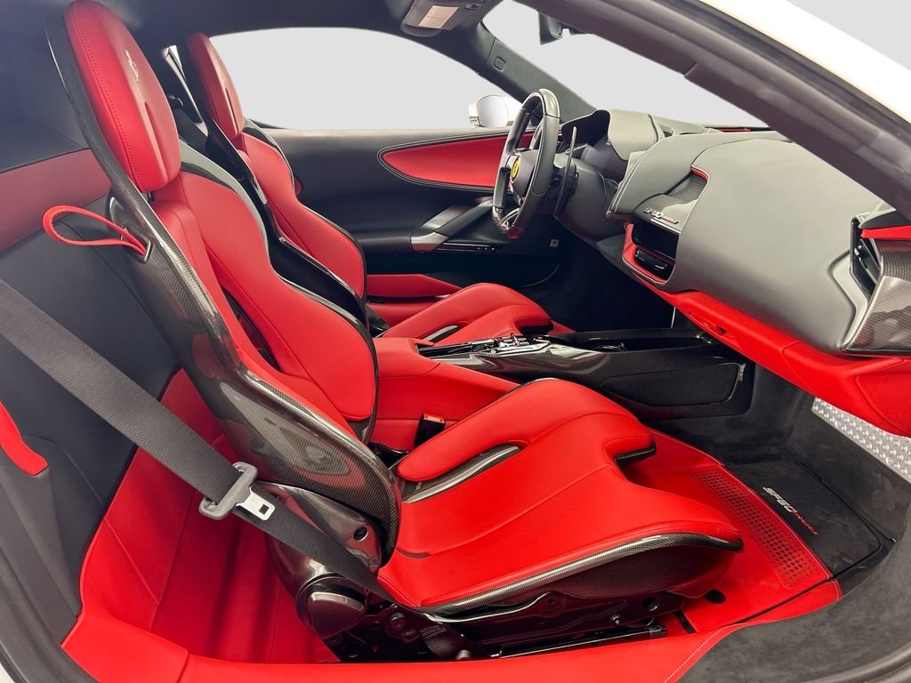 Used 2023 Bianco Avus Ferrari  image 19
