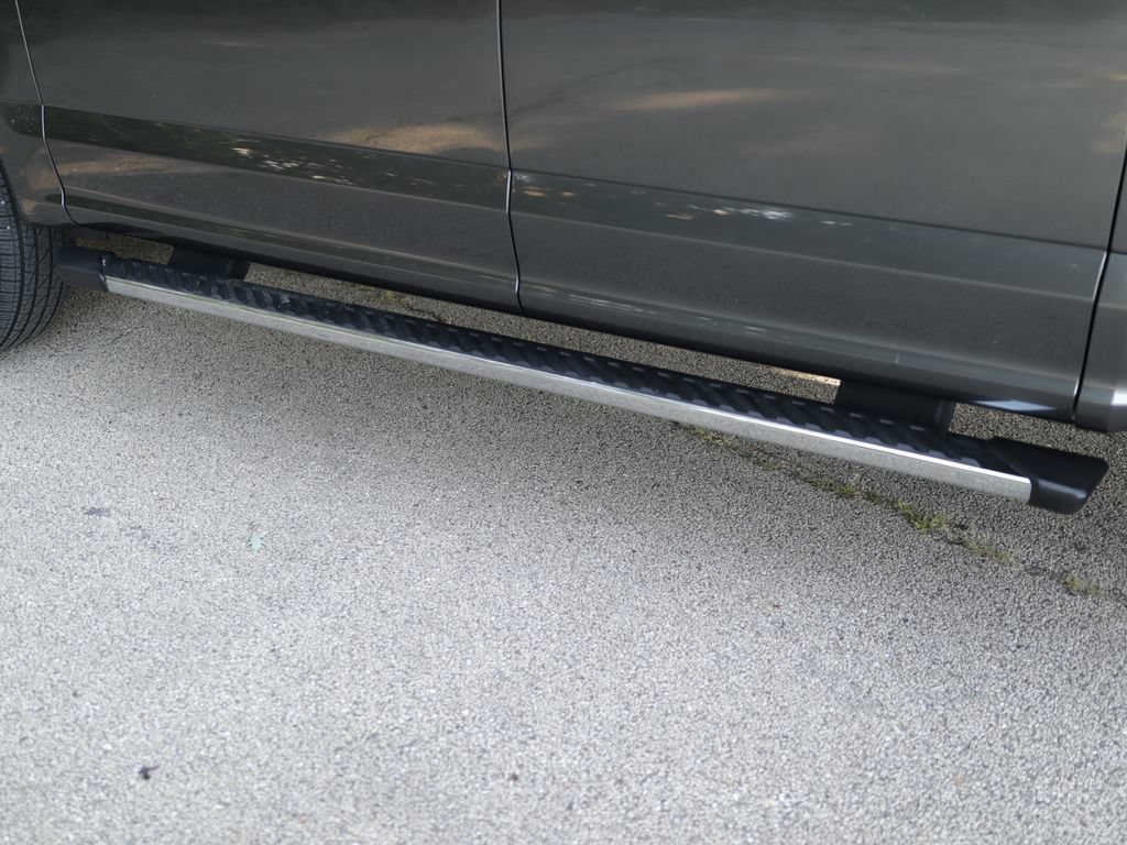 Used 2019 Gray Ford XL image 34