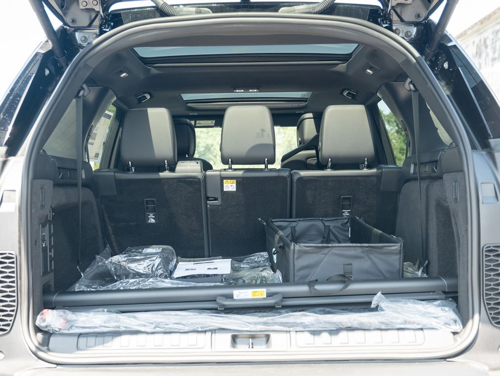 New 2026 Black Land Rover S image 25