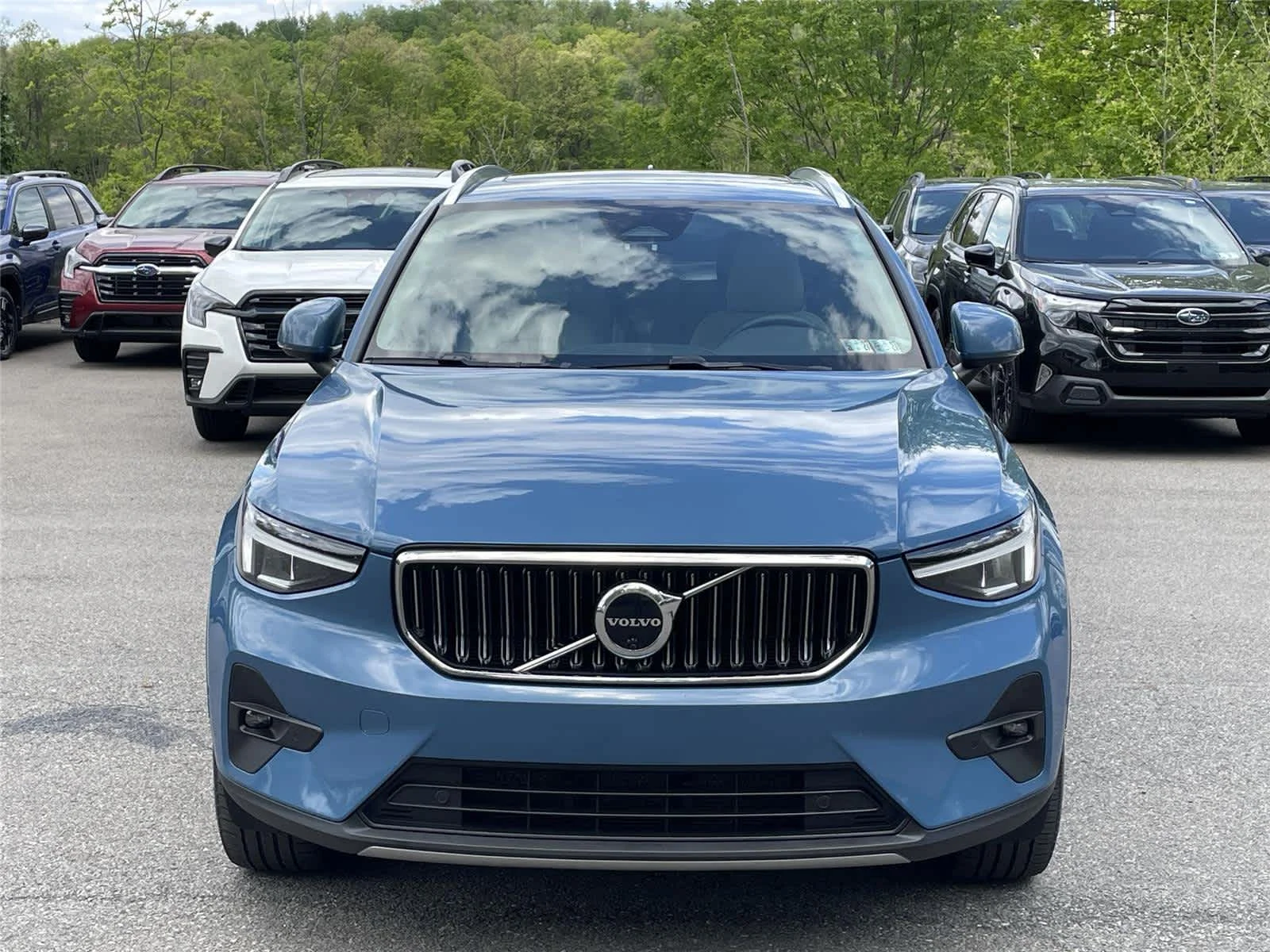 2023 Volvo XC40 Plus - Photo 8