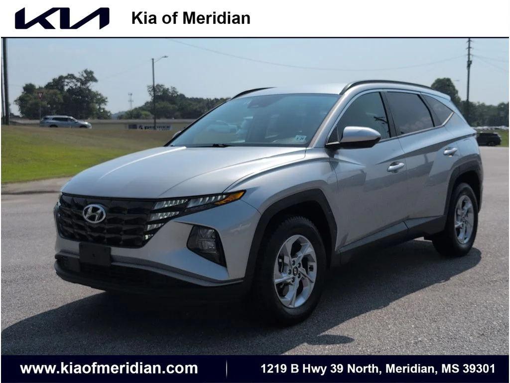Used 2024 SILVER Hyundai SEL AWD image 1