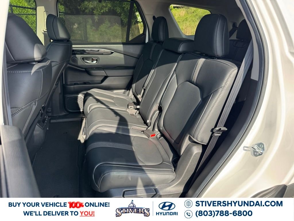 2025 Honda Pilot Touring - Photo 26