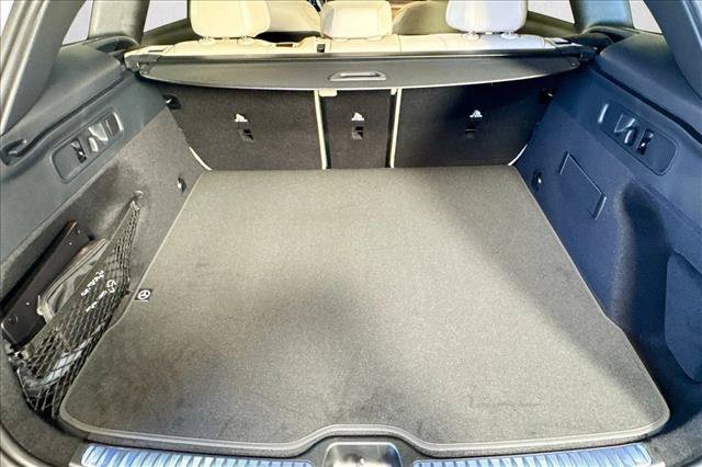 New 2026 Cirrus Silver Metallic Mercedes-Benz GLC 300 image 54