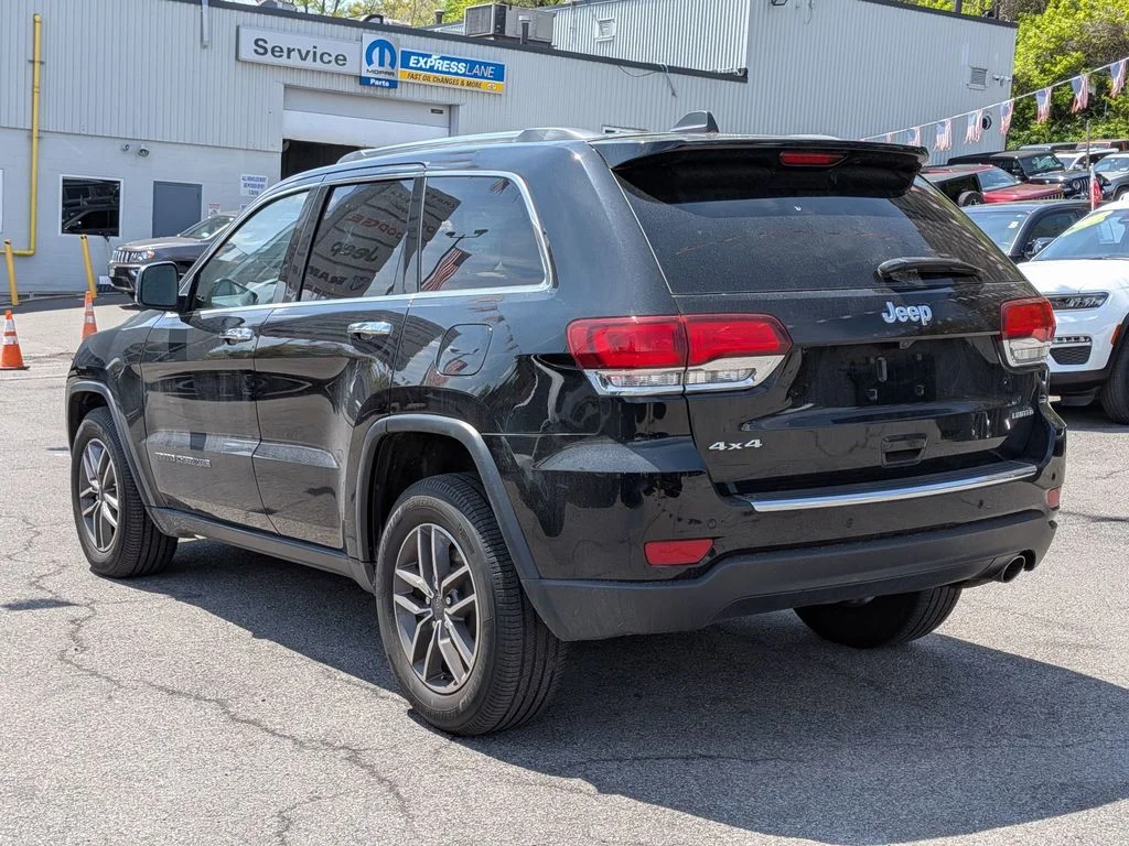 Used 2020 Black Jeep Limited image 10
