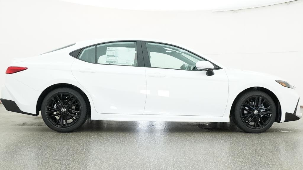 New 2026 Ice Cap Toyota SE image 2