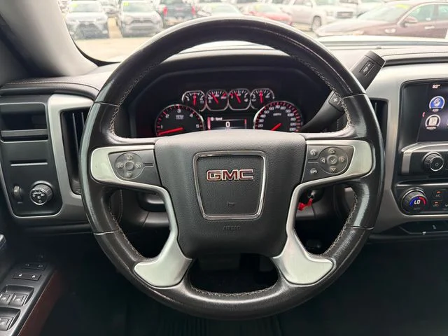 Used 2014 White GMC SLE image 10