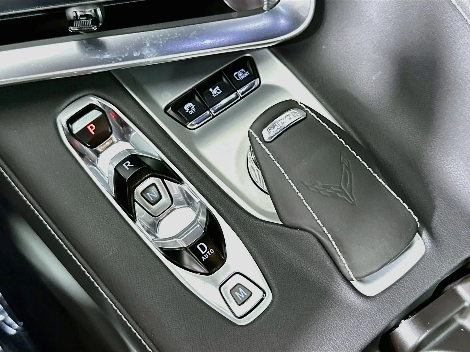 Used 2022 Red Mist Metallic Tintcoat Chevrolet Stingray image 21