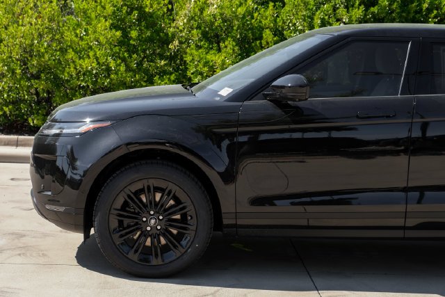 New 2026 Santorini Black Land Rover S image 19
