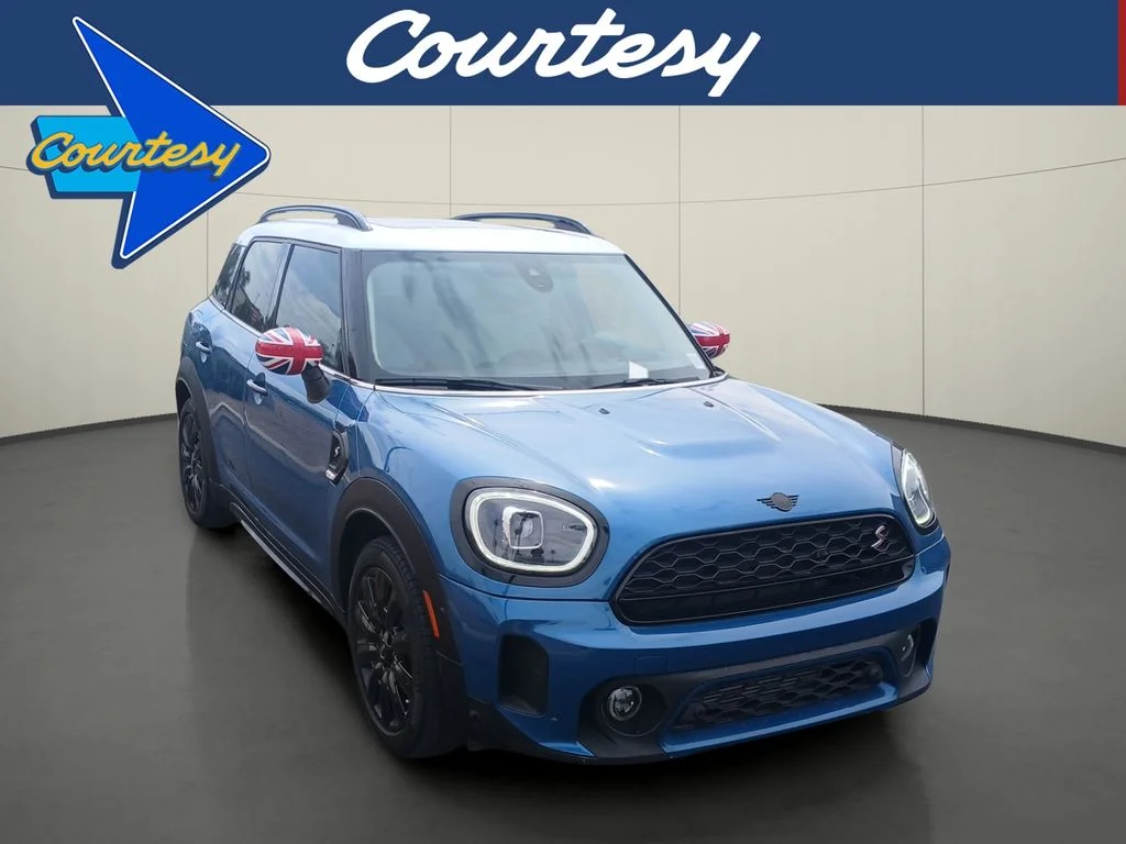 2023 MINI Countryman Cooper S's photo