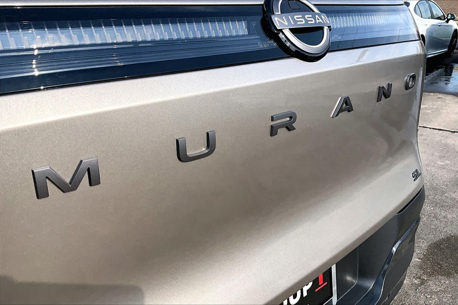 Used 2026 Champagne Silver Metallic Nissan SL image 31