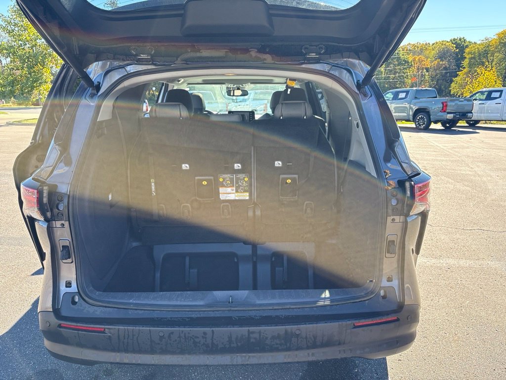 Certified Used 2022 Gray Toyota XLE image 15