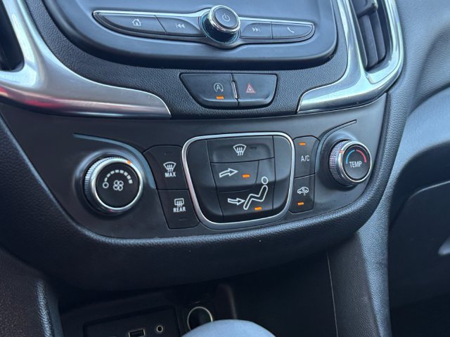 Used 2022 Mosaic Black Metallic Chevrolet LT image 27