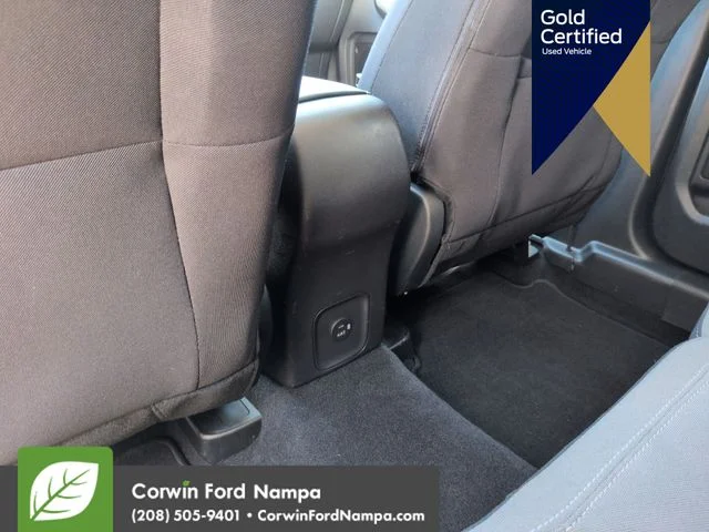 Certified Used 2022 White Ford SE image 28