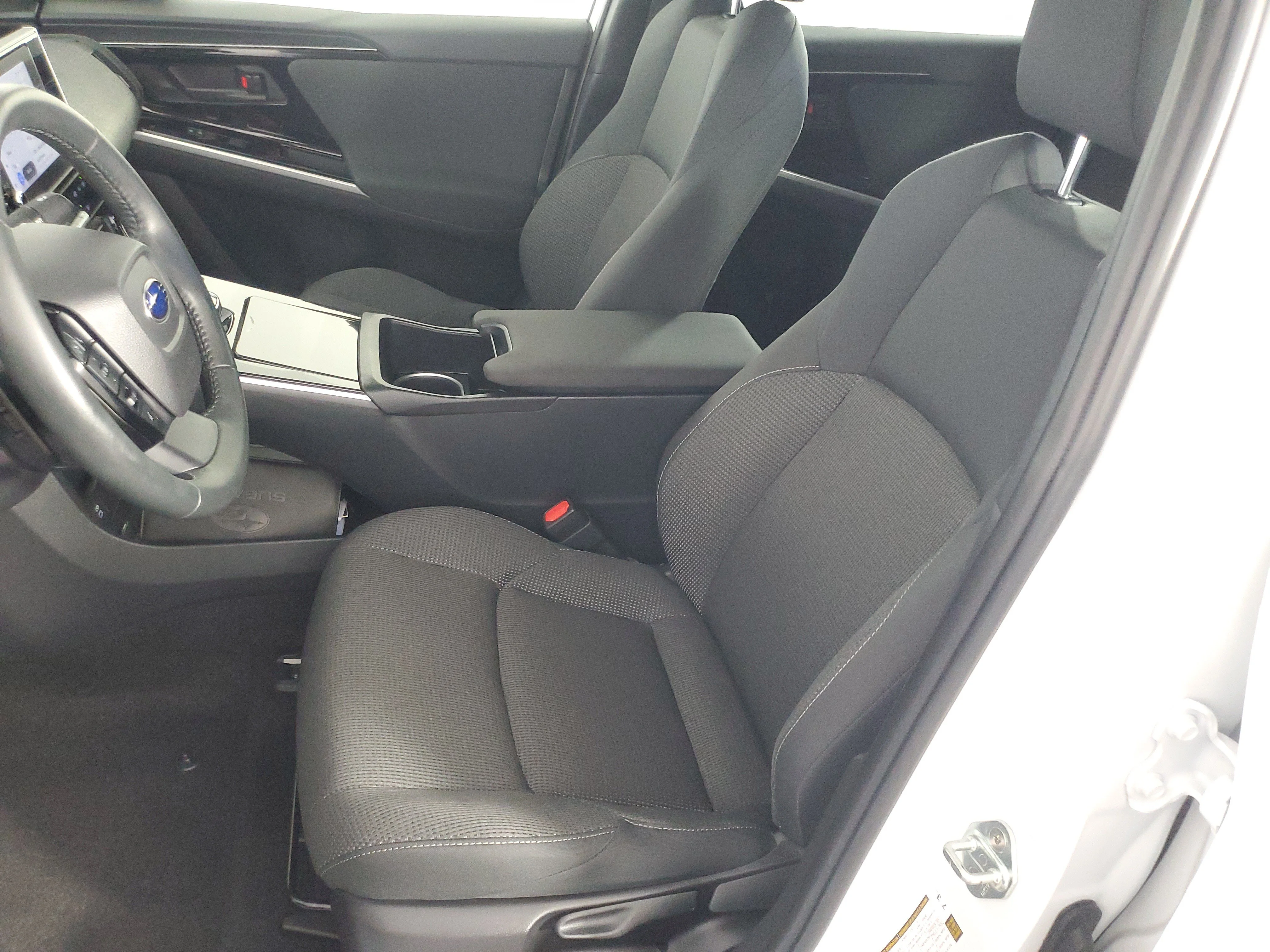 Used 2023 Cosmic White Pearl Subaru Premium image 12