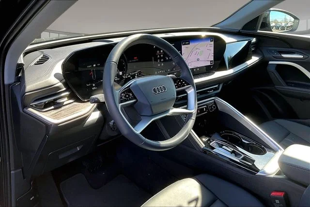 Used 2025 Black Audi 2.0T Premium image 17