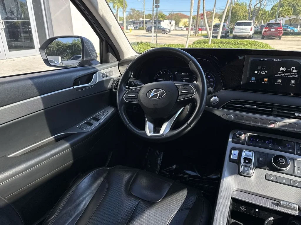 Used 2020 Silver Hyundai SEL image 21