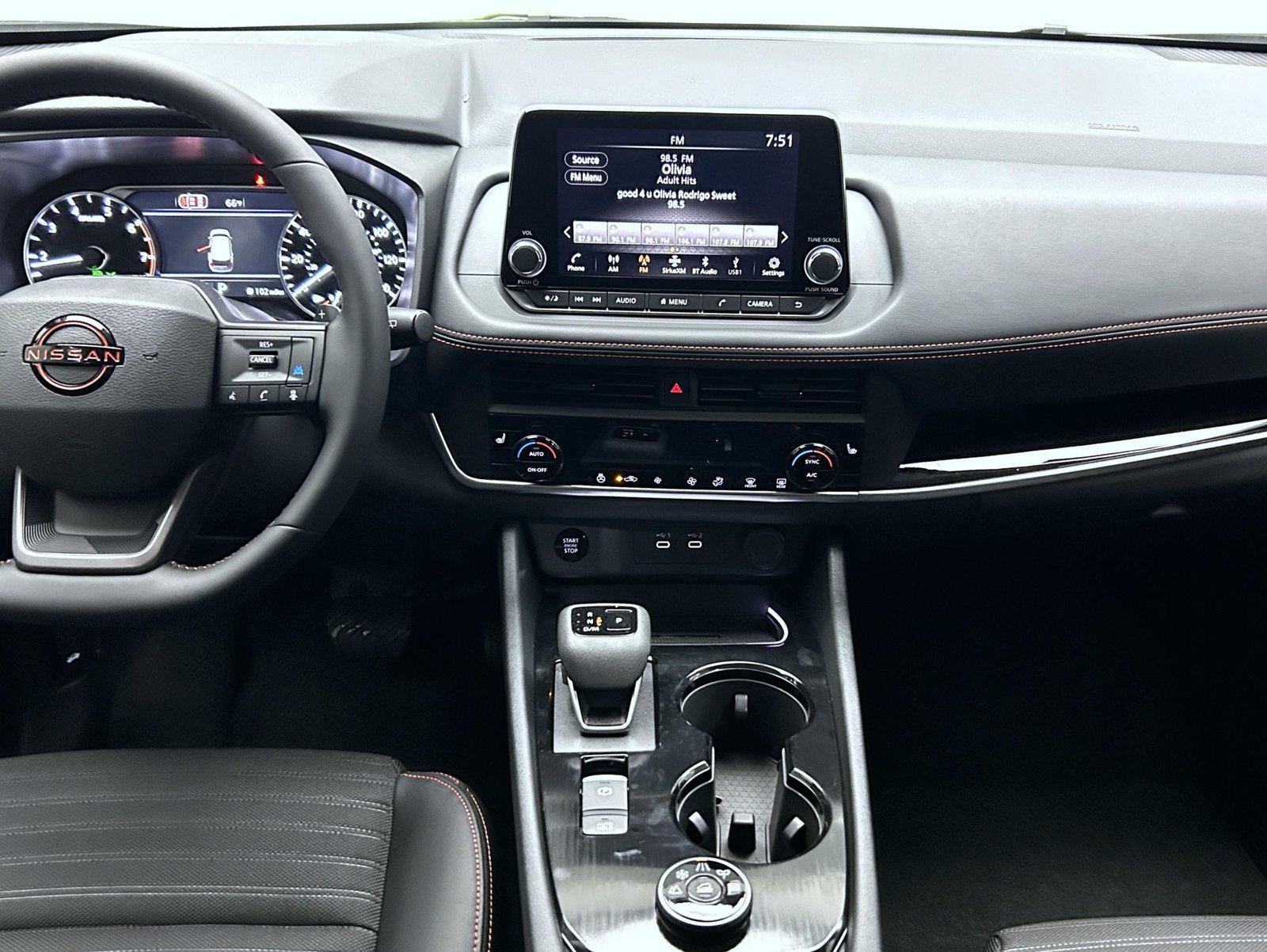 New 2027 Everest White Pearl Nissan Rock Creek image 13