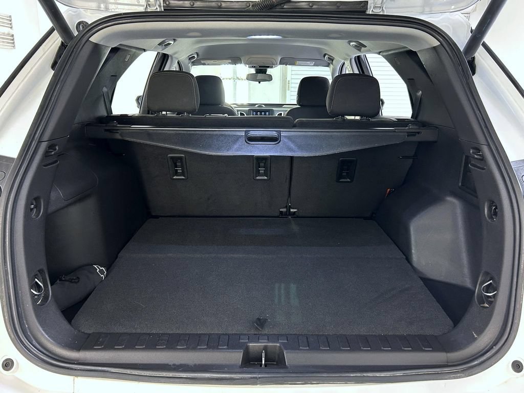 2024 Chevrolet Equinox LT - Photo 22