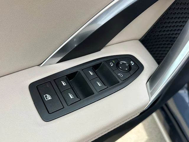 Certified Used 2025 Storm Bay Metallic BMW xDrive28i image 16